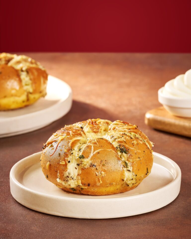 Korean Cream Cheese Bun